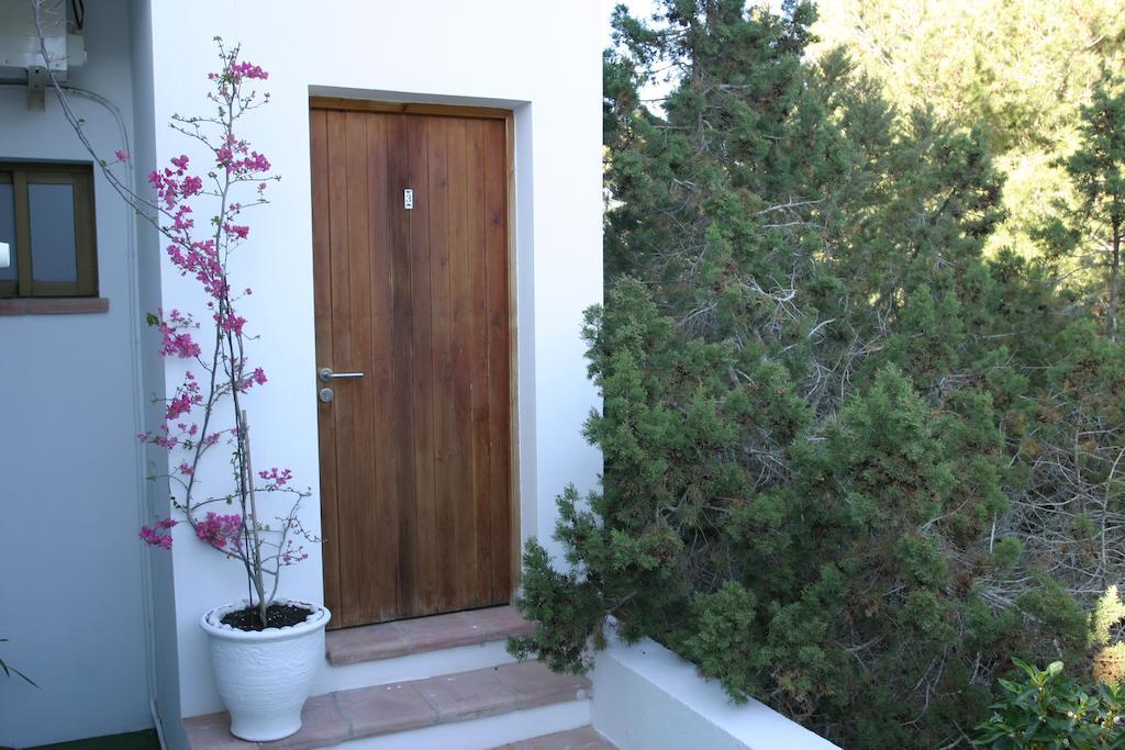 Albergue La Pergola Es Pujols Habitación foto